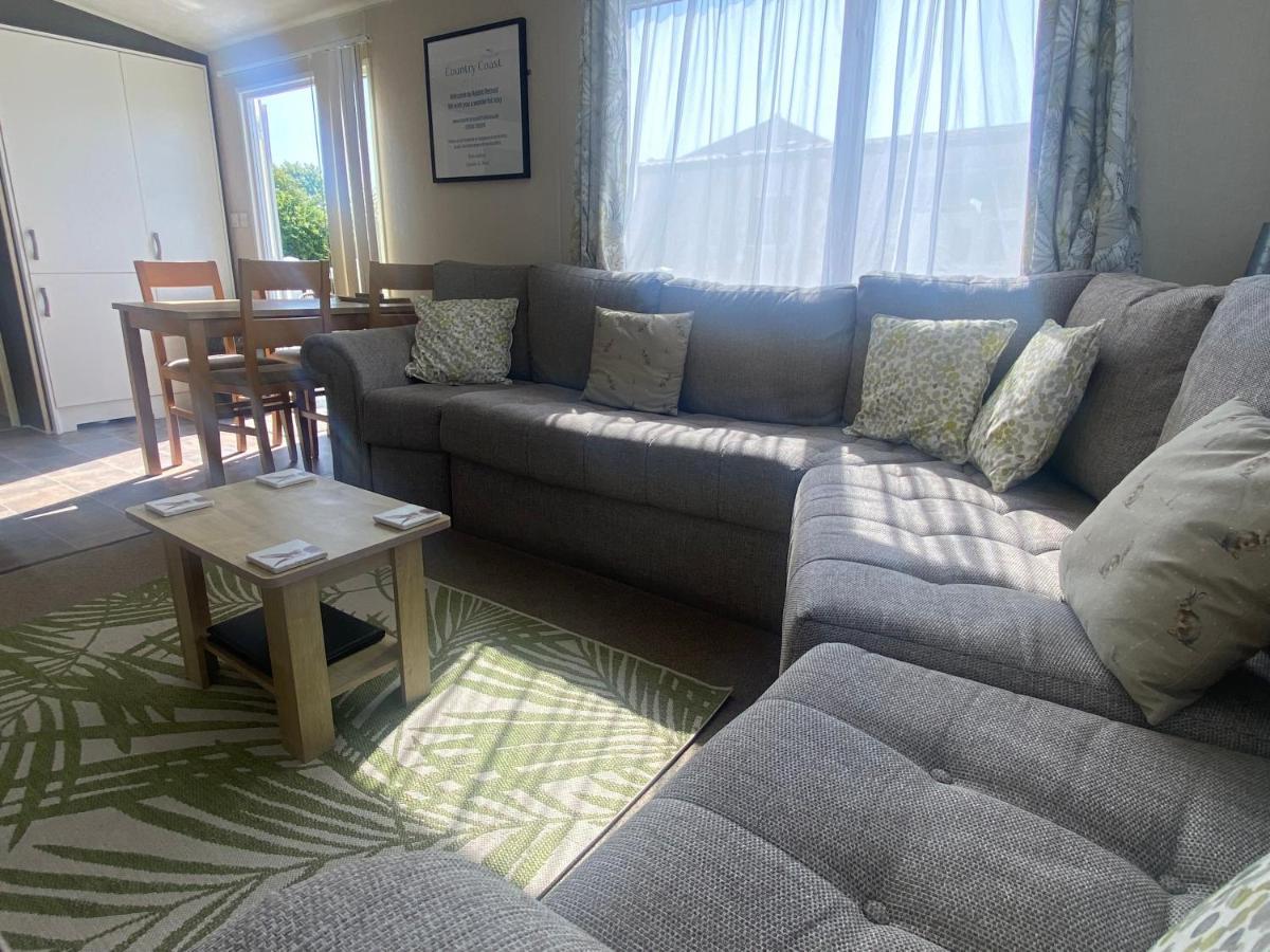 Hot Tub. Countryside. Coast. 5* Patrington Haven Leisure Park, East Yorkshire Villa Eksteriør billede